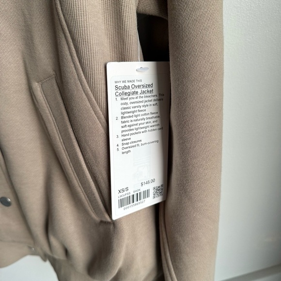 Lululemon Scuba Oversized Collegiate Jacket Women's Tan Bomber XS oversized - Picture 10 of 11